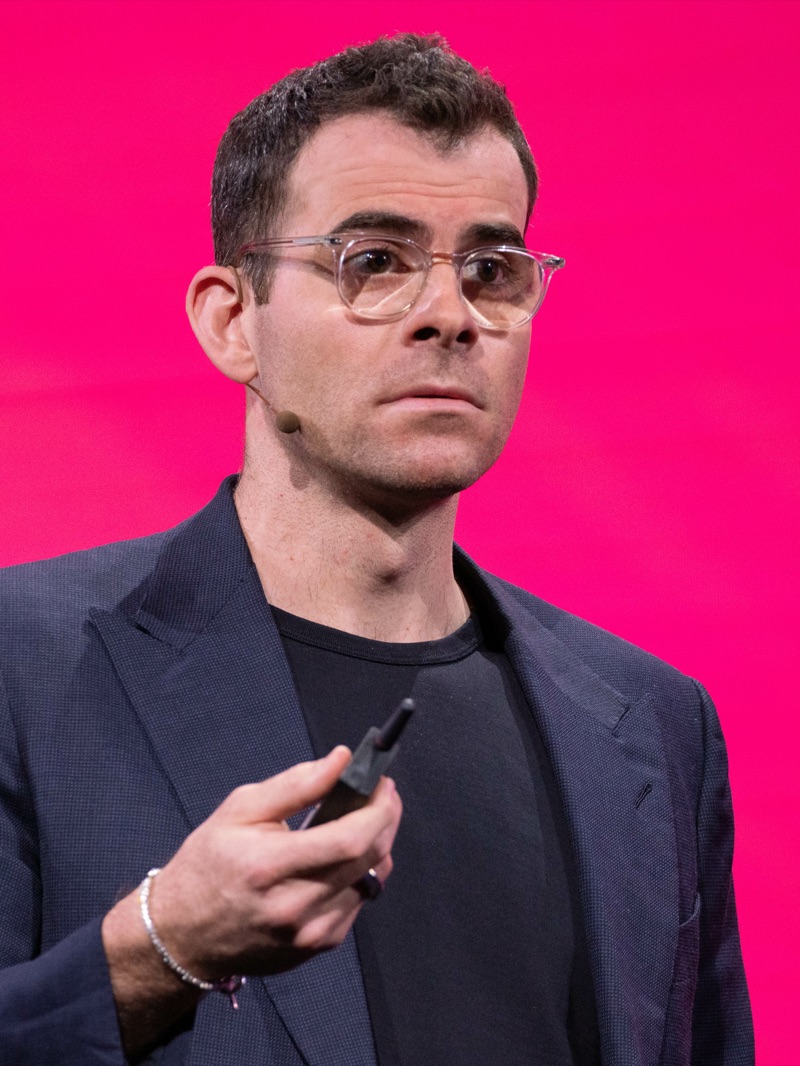 아담 모세리 인스타그램 CEO